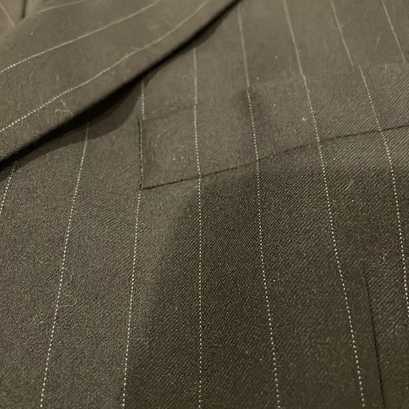 Ralph Lauren - Dillards Men 3-piece Suit Navy Pinstripe J-40R/V-Med/Pants 30-31W - Picture 2 of 16